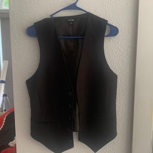 Men’s Small Suit Vest